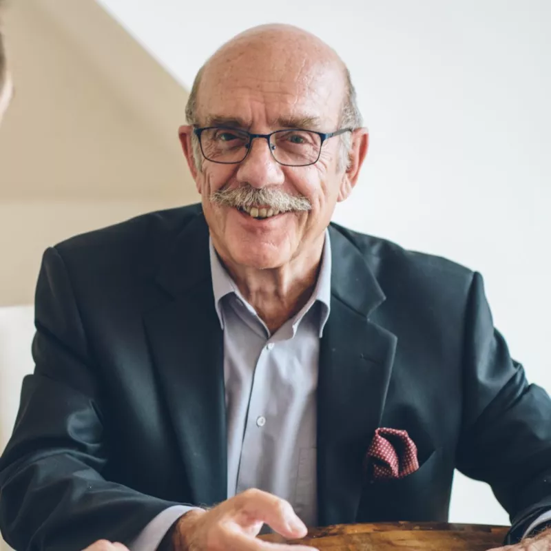 Am Bild Dr. Eggert Koch der Gerschäftsführer und Gründer